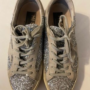 Golden Goose Sneakers